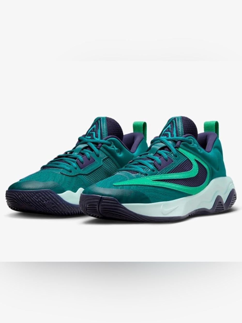 New Nike Giannis Immortality 3
Green Blue Mens Sneakers
Basketball Shoes